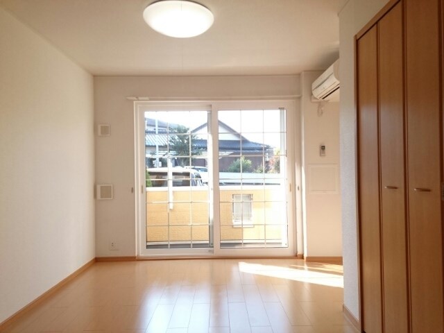 エスプワールC ベッドルーム