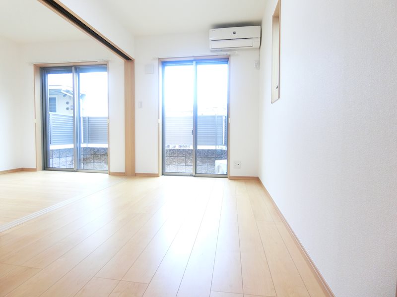 ユタリ ベッドルーム