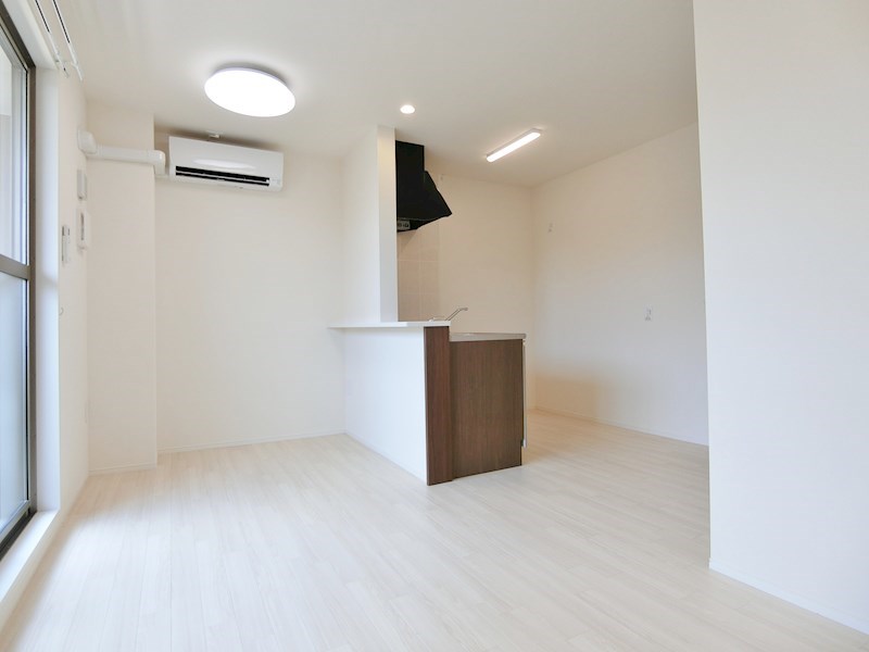 エム・エム・ケーⅡ リビング