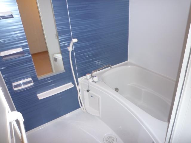 アルカンシェルⅡ 風呂画像