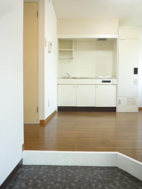 メゾンボヌール 玄関