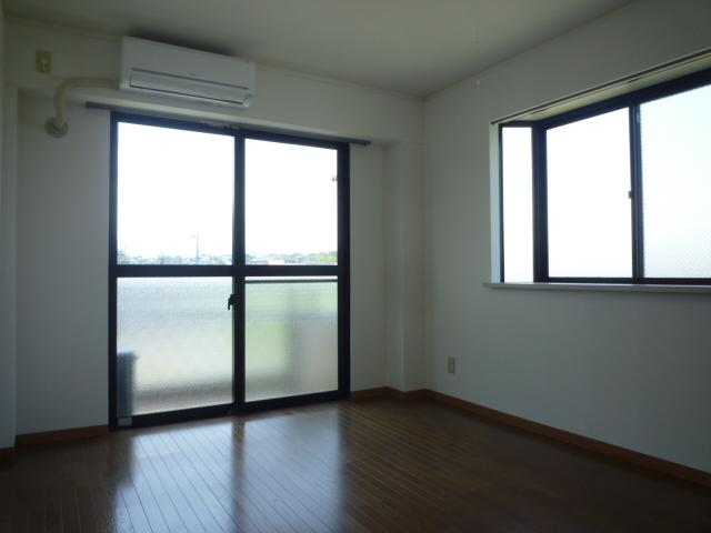 メゾンボヌール ベッドルーム