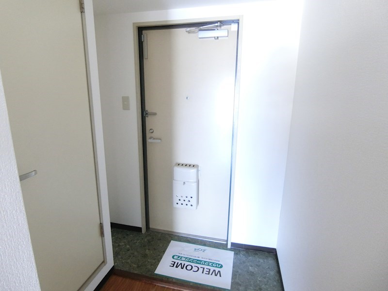 ラベレッツア和泉中央 玄関