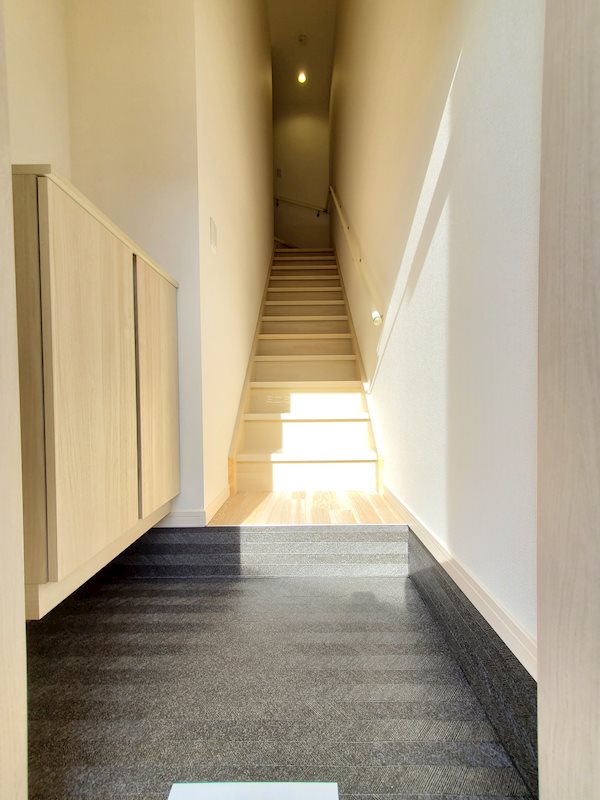 セレスティーノ青南台 玄関