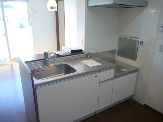 ヴラウニーメゾン・リラ キッチン