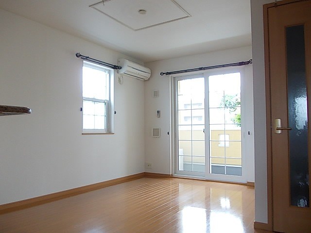 ミネルヴァ リビング