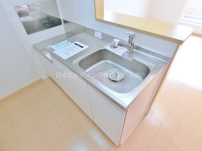 クリプトメリア　アヴェニュー キッチン