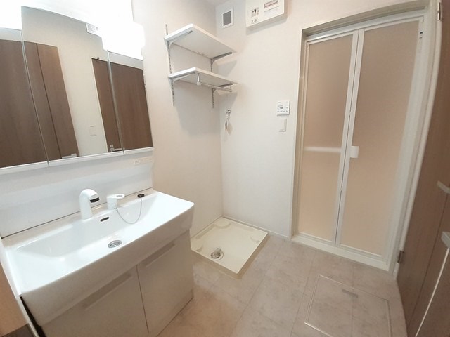 フリーデ・M その他4