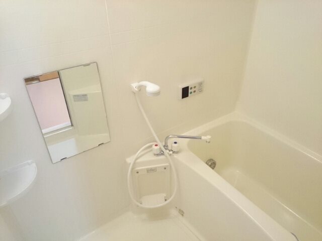 アンソレイエ・リーヴ和泉 風呂画像