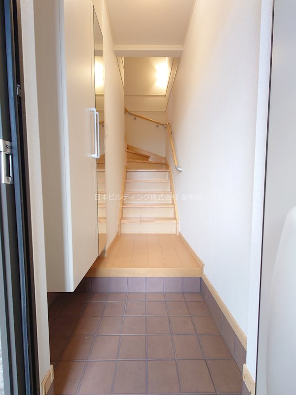 ミルト　ブリーゼ 玄関