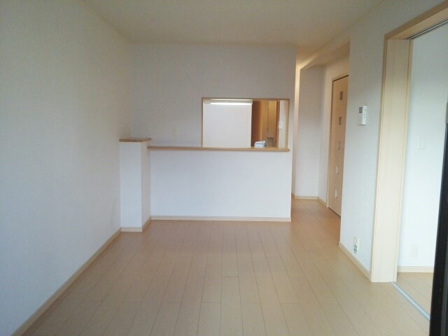 ミルト　ブリーゼ リビング