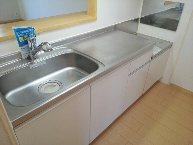 ミルト　ブリーゼ キッチン