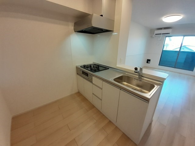 ソレアードⅢ キッチン