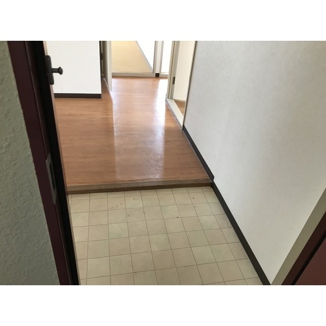 エステートBLDⅢ  玄関