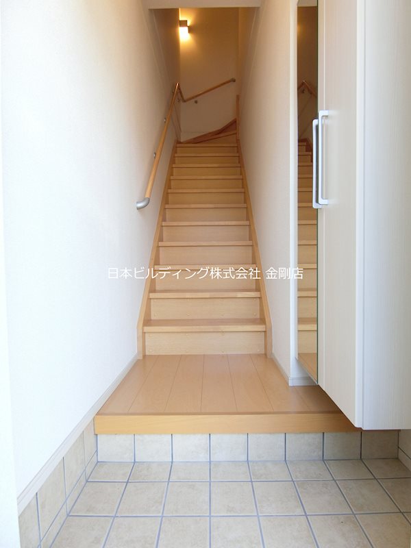 ラ・ブリーゼ 玄関