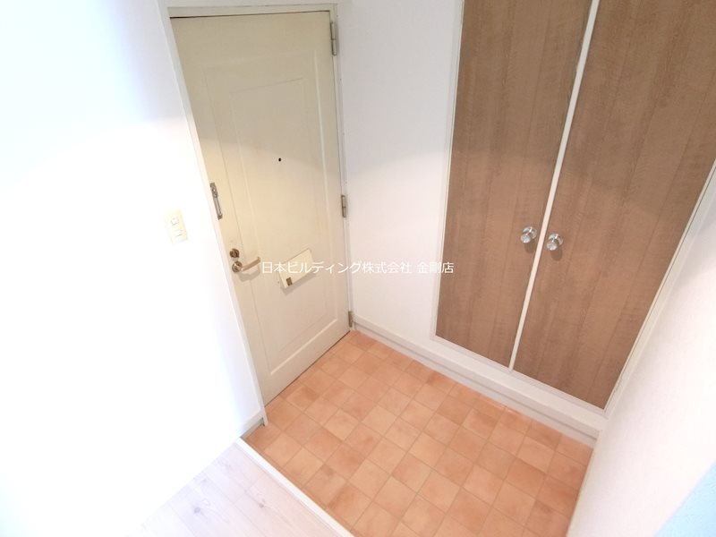 パックス楠 玄関