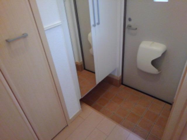 メゾン　ジャスティスB 玄関