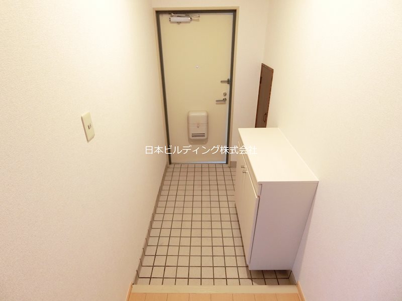 アレグレーセ千代田 玄関