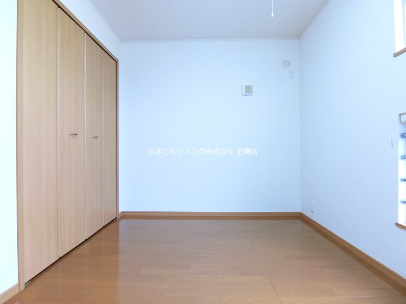 イノセントコートＢ棟 ベッドルーム