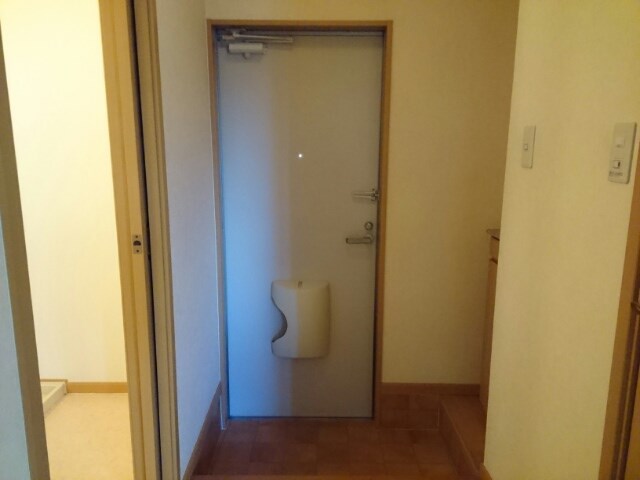 フォチュネイト 玄関