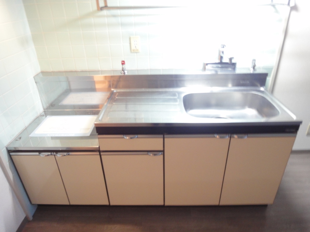 ユートピアハイツ金剛 キッチン