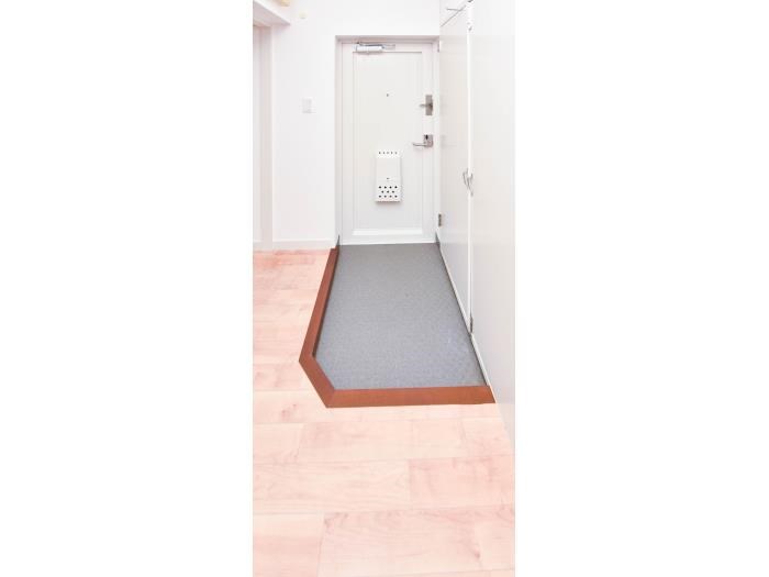 UR泉北茶山台二丁団地5棟  玄関