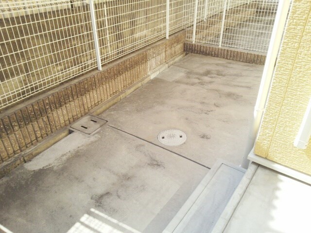 レジデンスイナリA ベランダ