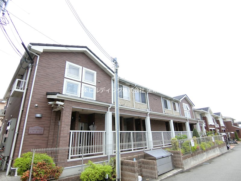 クリスタルブライト 外観