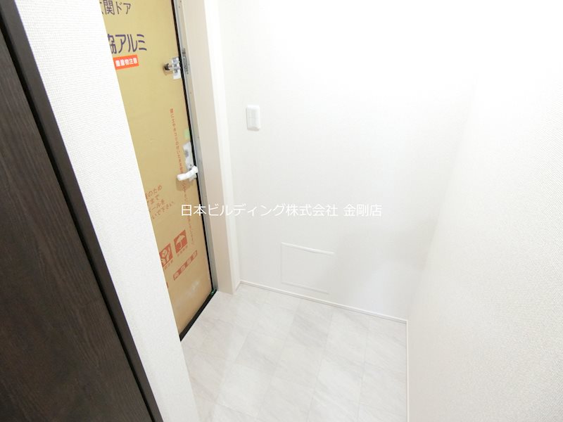 フジレジデンス 玄関