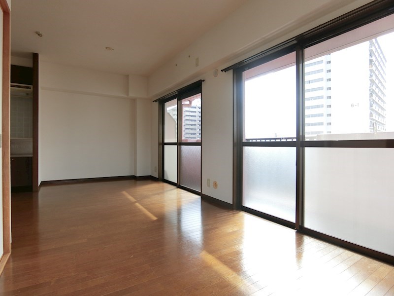 コンプリチェKATAYAMA リビング