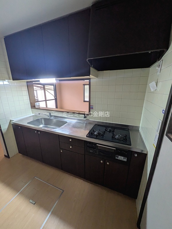 栄町戸建 キッチン