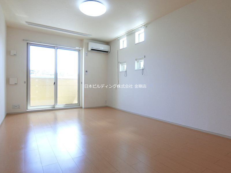 サニー・ヴィラ その他10