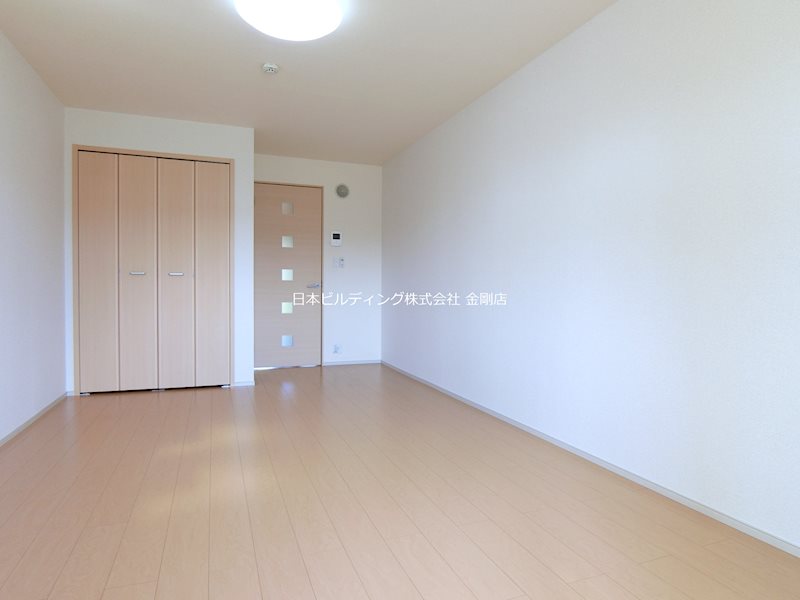 サニー・ヴィラ リビング