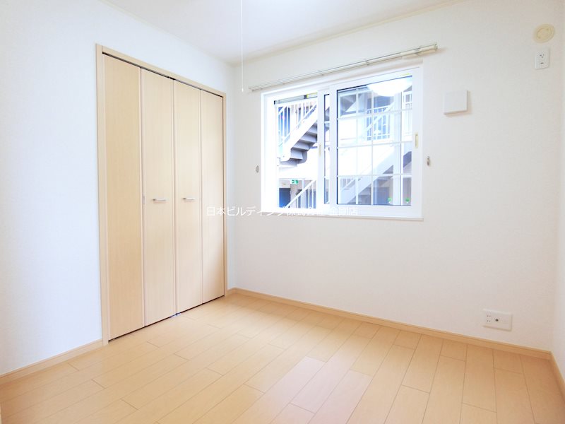 ドゥーエ ベッドルーム