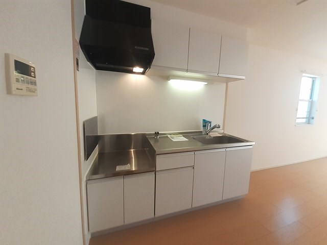 メゾン　セルバン キッチン