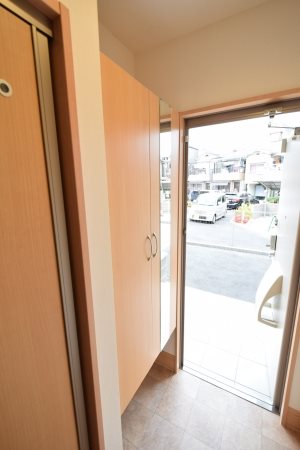 フェリオA棟 玄関