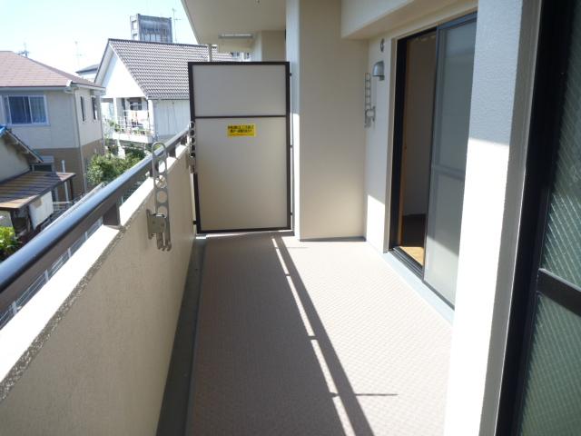 パデシオン大野芝 ベランダ