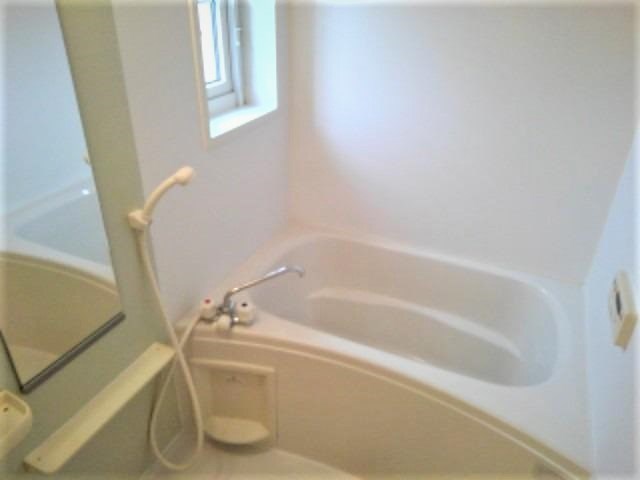 ロイヤルヒルズ高松 風呂画像