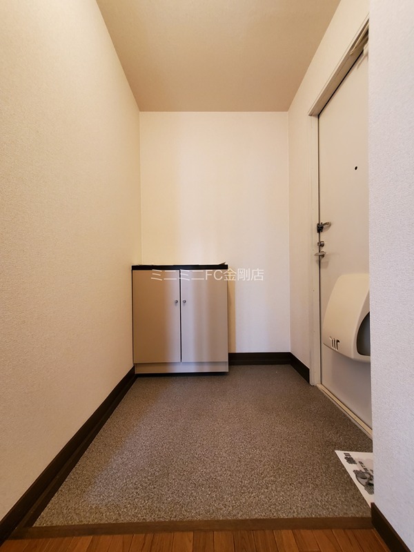 ヴィラ錦Ｂ棟 玄関