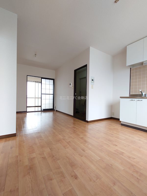 ヴィラ錦C棟 リビング