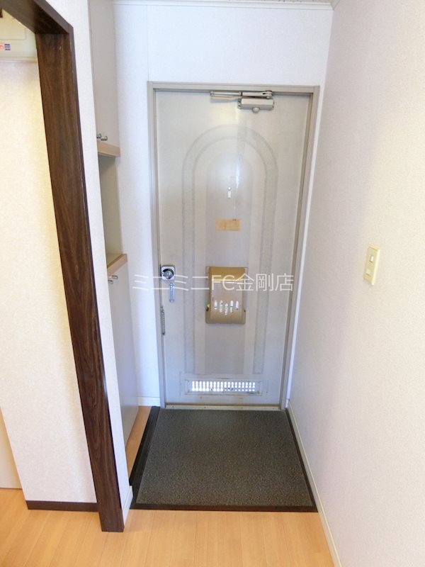 リバティハイツ 玄関