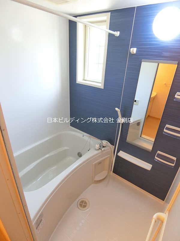 ボナール 風呂画像