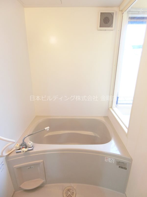 クリプトメリア 風呂画像