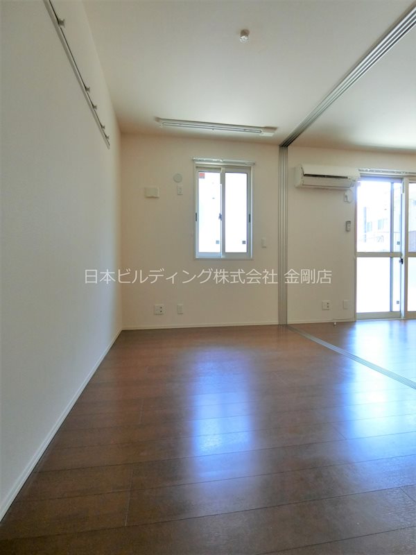 ファミリア金剛 ベッドルーム