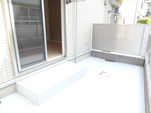 ラ・ベリエ ベランダ