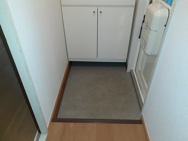 グランメール須田 玄関