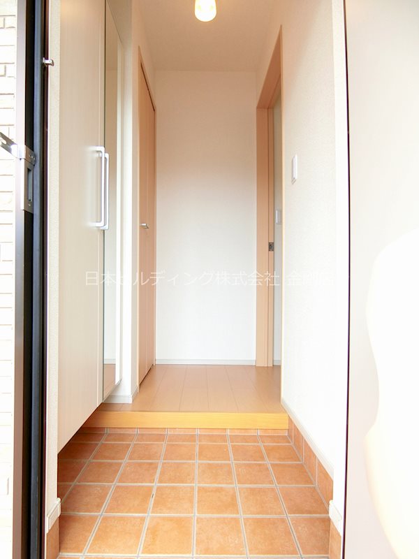 ブリーゼ・M 玄関