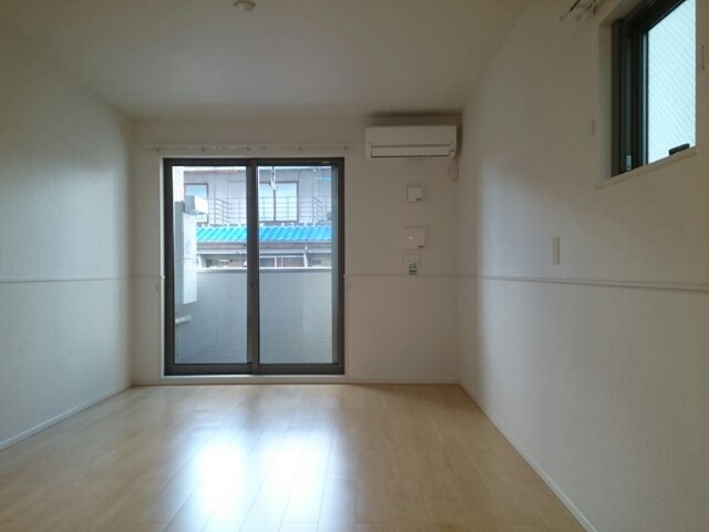 トゥージュールアンサンブルⅡ リビング