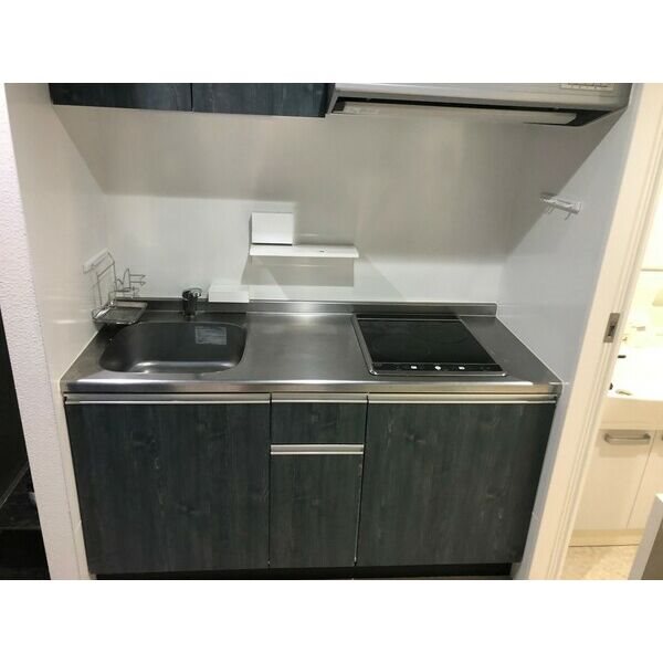 エヌエムヴァントワ キッチン