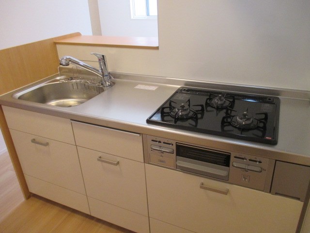 クリスタルハイツ原山台 キッチン